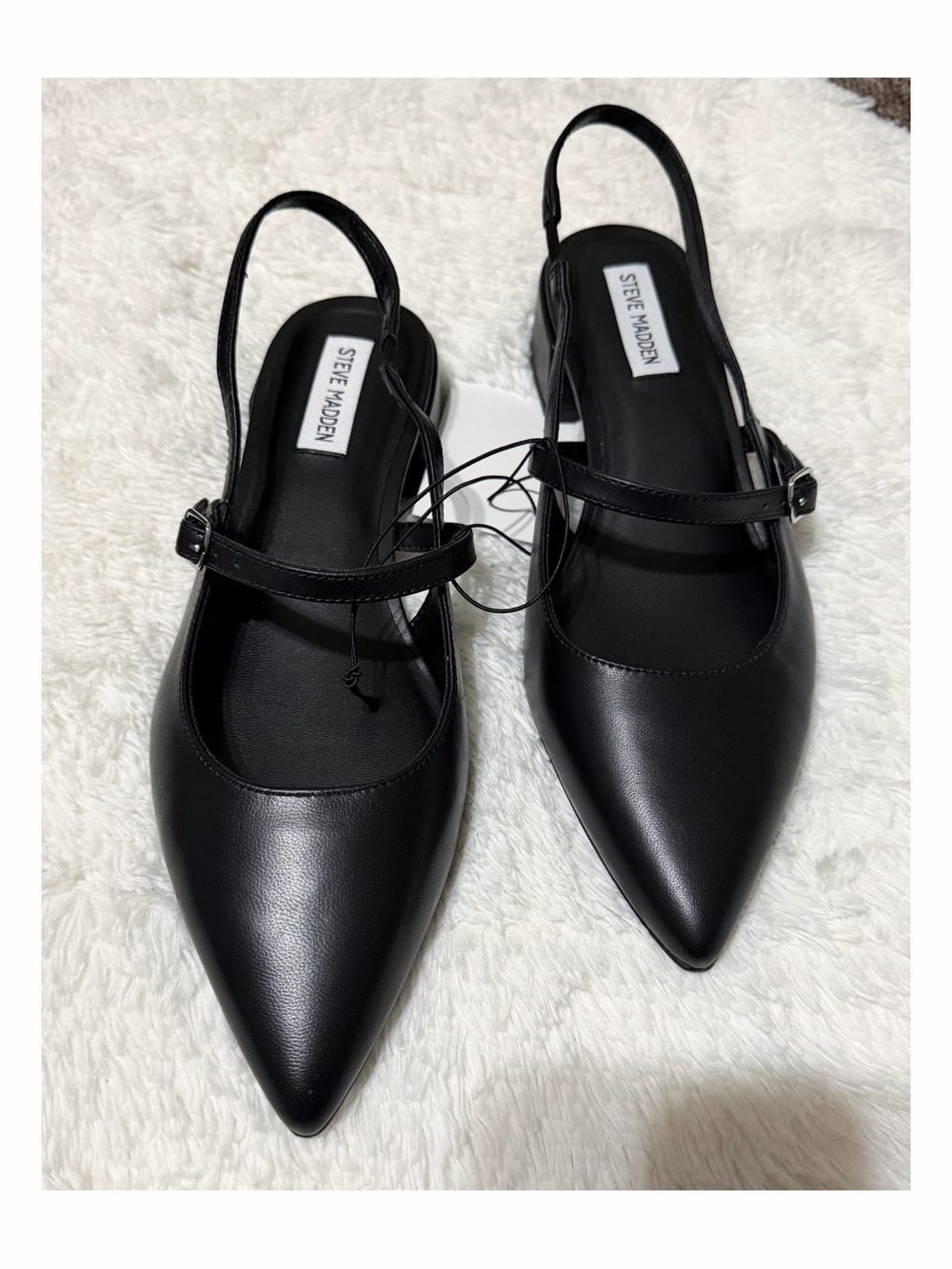 Steve Madden Black Pointed Slingback Mary Jane Flats